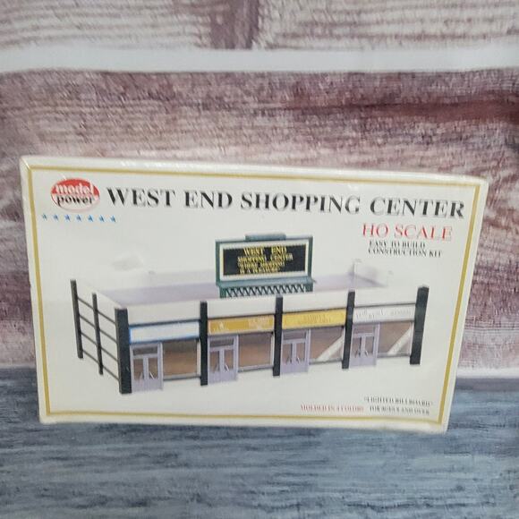 Model Power WEST END SHOPPING CENTER HO SCALE #615 Sealed Package - Picture 1 of 6